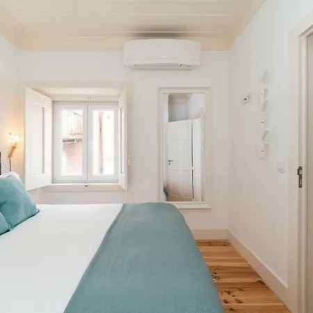 Appartamento Modern Apt In Dt, 5mins To Martim Moniz