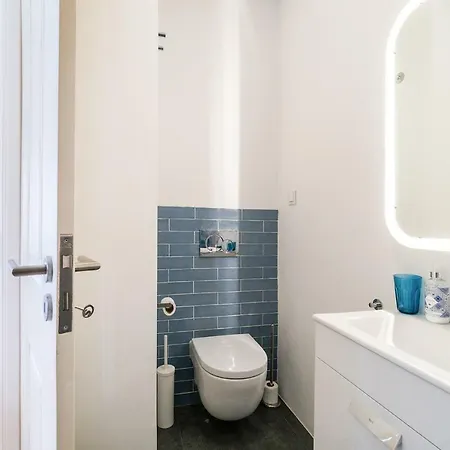 Modern Apt In Dt, 5mins To Martim Moniz