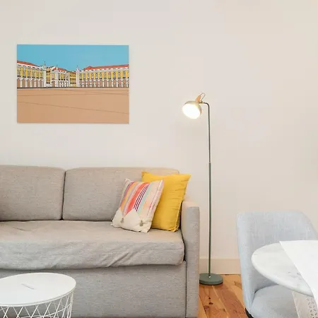 Apartment Modern Apt In Dt, 5mins To Martim Moniz Lissabon